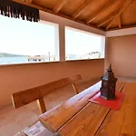 Frieske Apartment *